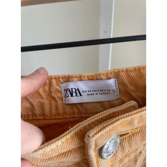 Zara High Rise Wide Leg Jeans Orange Size 2 Raw Hem Full Length - Picture 9 of 10